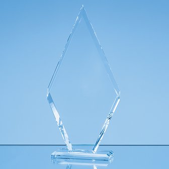 23cm x 12cm x 10mm Clear Glass Le Diamond Award in a Gift Box